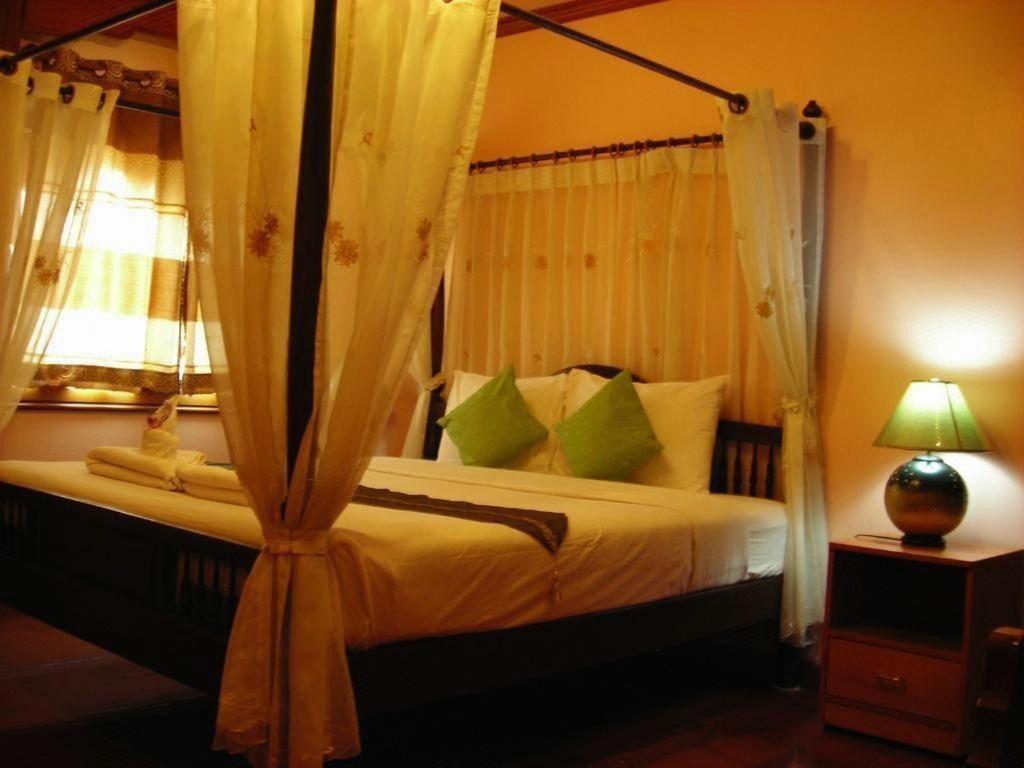 Ngamta Hotel Mae Hong Son Extérieur photo