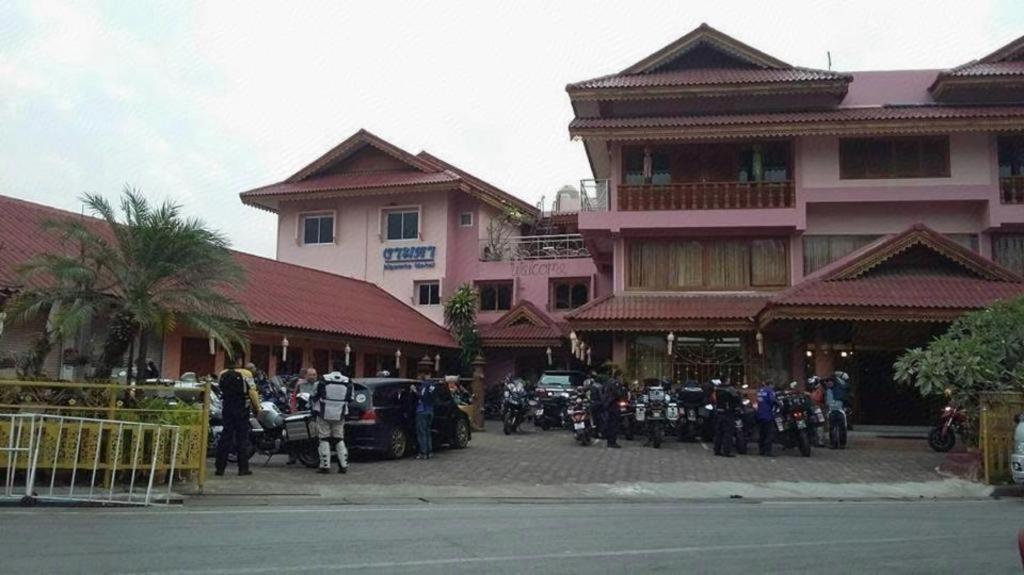 Ngamta Hotel Mae Hong Son Extérieur photo