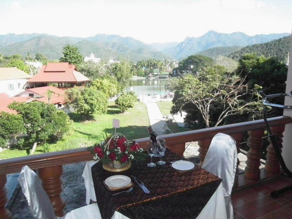 Ngamta Hotel Mae Hong Son Extérieur photo