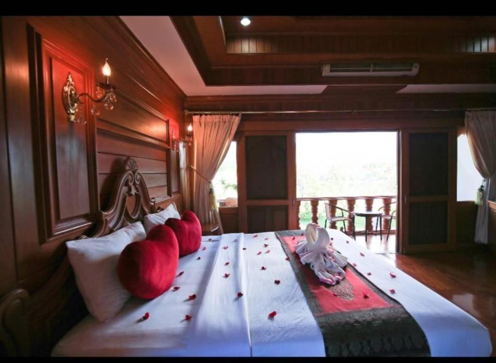 Ngamta Hotel Mae Hong Son Extérieur photo